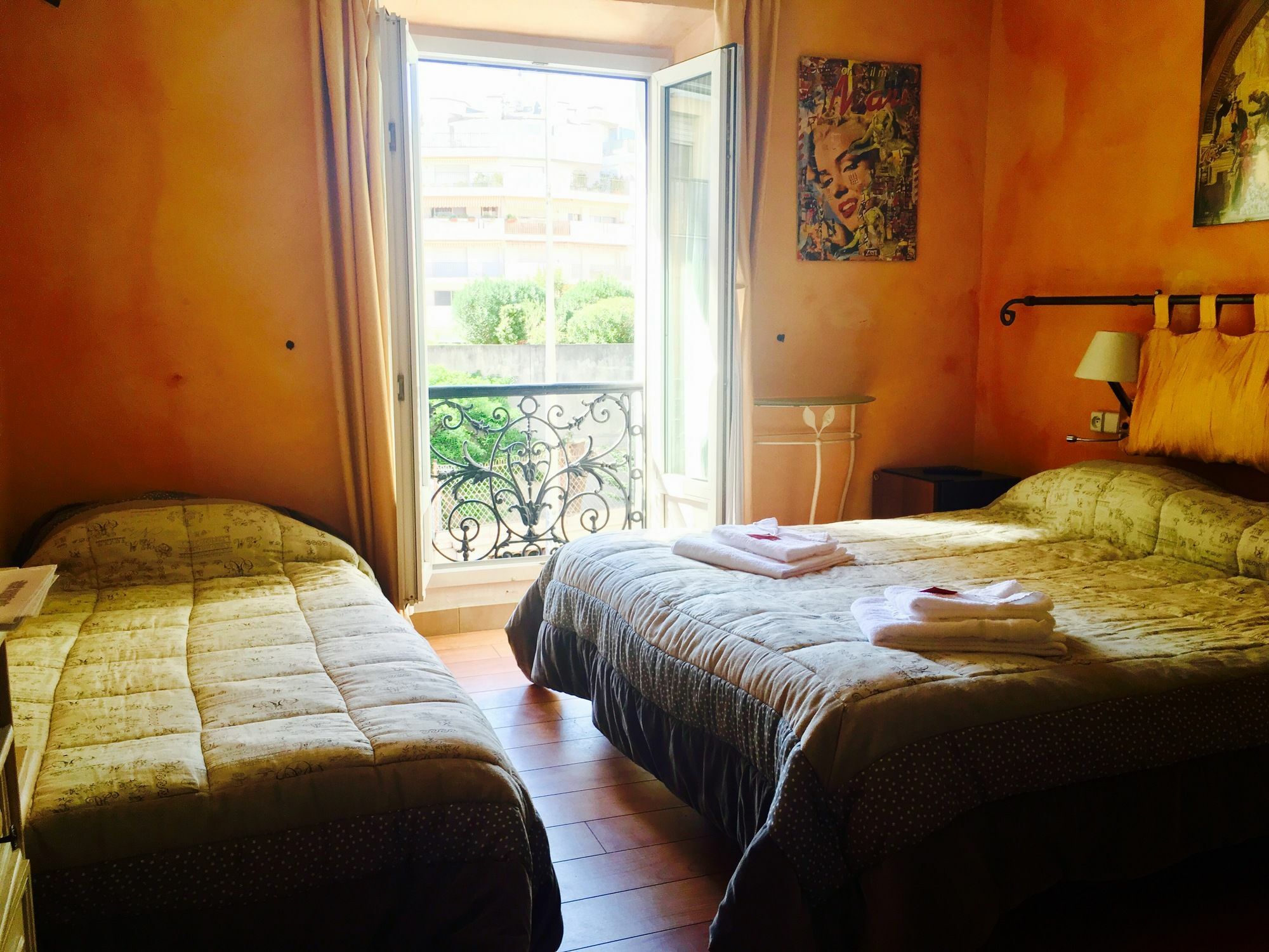 Boutique Hotel Couleurs Suds Кан Екстериор снимка